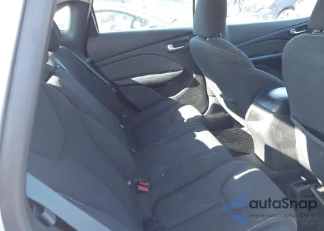 2013 Dodge Dart Sxt z USA, uszkodzony, nr VIN 1C3CDFBAXDD100801